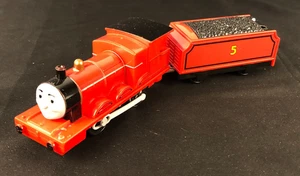 Thomas the Train  Trackmaster Talking James Motorized 2009 Train Working - Picture 1 of 7
