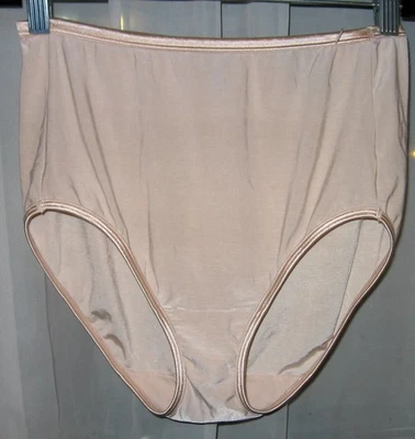 NUEVO TALLA 8 VANITY FAIR CHAMPAGNE CORTE ALTO ELÁSTICO NAILON ALGODÓN FORRO BRAGAS 13109 Foto 1 de 4
