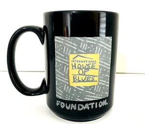 International House Of Blues Foundation Becher mit Originalkunst 4,5" Höhe, 12 Unzen EUC - Bild 1 von 7