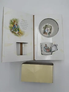 The Original Peter Rabbit WEDGWOOD Baby Feeding Set Bowl & Cup 2006 New - Picture 1 of 8