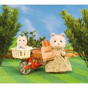 NUEVO FLAIR SYLVANIAN FAMILY 4281 Ciclismo con Madre 2 Figuras Acc Adultos 8cm - Imagen 1 de 2