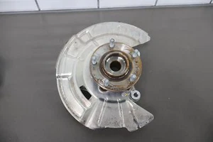 19-20 Hyundai Veloster Front Right RH Spindle Knuckle W/ Hub (16K Miles) - Picture 1 of 21