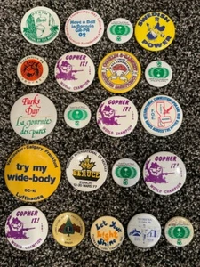Vintage GLOBAL Pinback Buttons | Lot of 21 | Collectibles | Events | Festivals - Bild 1 von 1