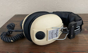 Vintage Baldwin Stereo Headphones Model B501 White 8ohm Leather Ear Cushions 