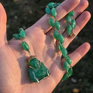 Vintage grüne Jade Arcylic Perlen Halskette Buddha Anhänger goldfarben Statement 24" - Bild 1 von 24