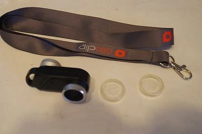 olloclip con correa 4 en 1 para iPhone 6/6s y 6/6s Plus Lente Plateada/Clip Negro Foto 1 de 4