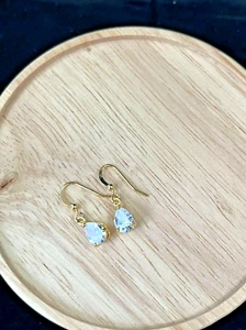 Gold plated Cubic Zirconia Crystal Tear Drop Dangly Earrings - Picture 1 of 5