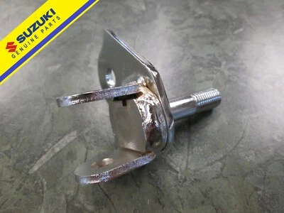 Soporte de clavija delantera izquierda genuino Suzuki Cavalcade 1400 modelos 1986-1988 Foto 1 de 4
