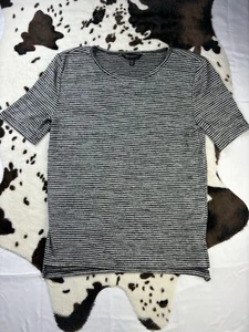 Banana Republic Luxespun Black Striped Short Sleeve Knit Shirt Top Size XS - Picture 1 of 6