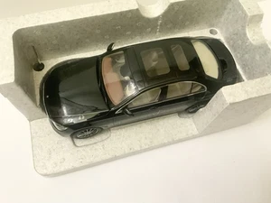 1/18 2016 MERCEDES BENZ Classe E W213 Nero Minichamps Concessionario Modello B66960380 - Foto 1 di 13