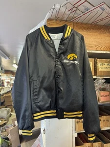 Chaqueta Bomber De Colección Iowa Hawkeyes Línea Tiza Satinado Talla M - Imagen 1 de 15
