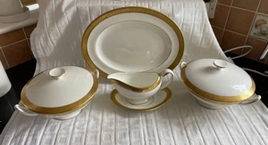 Wedgwood - ASCOT - Serving Pieces - Picture 1 of 11
