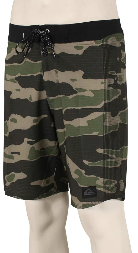 Quiksilver Highlite Arch 19 Boardshorts - Camo - New - Image 1 of 1
