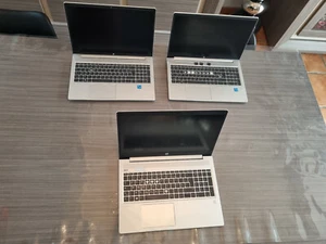Lot de 3 Ordinateur PORTABLE HP Probook 2 X 450 G8 + 1 X 455 G6 (voir détails) - Afbeelding 1 van 7