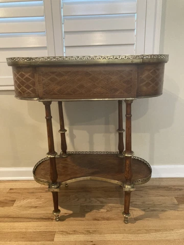 19th Century French Marquetry and Ormolu Louis XV Style Mounted Jardiniere Plant Cover