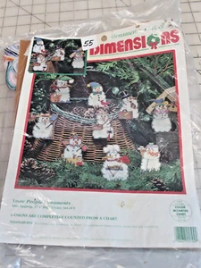 #55 Dimensions Needlepoint Kit 9100 Snow People Adornos Set de 9 Navidad Nuevo - Imagen 1 de 5