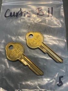 NOS SET 2X B10 B11 1936-1966 GM CAR KEY BLANKS Buick Chevy Cadillac lot 40s 50s - Picture 1 of 1