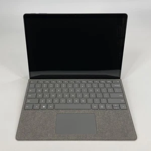 Microsoft Surface Pro 9 13 Black 2.5 GHz i5-1245U 8GB 256GB SSD- Excellent - Picture 1 of 11
