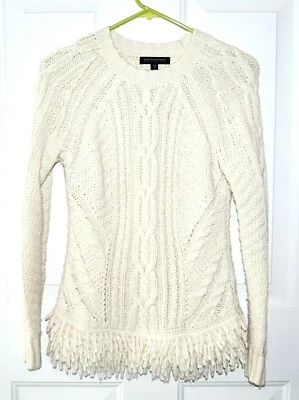 Suéter tejido con cable marfil Banana Republic para mujer talla XS dobladillo hilo italiano Foto 1 de 4