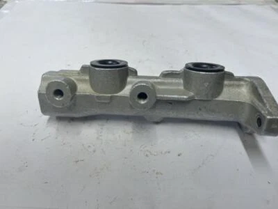 Cilindro maestro de freno 10-1945 Cardone Dodge, Chrysler, Plymouth 1990-1995 Foto 1 de 2