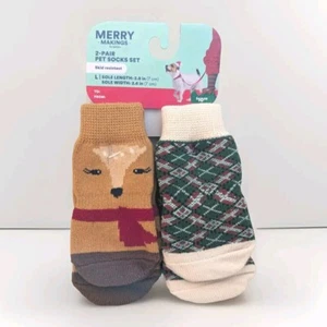 PET DOG SOCKS ~REINDEER & PLAID~TWO PAIR L SKID RESISTANT~ MERRY MAKINGS NEW NIP - Picture 1 of 3