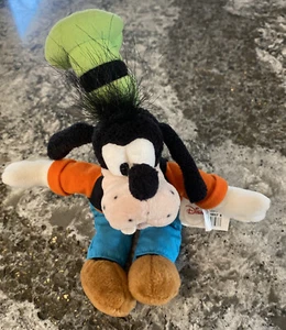 The Disney Store Clásico Goofy 9" Peluche Lovey Sombrero Verde Camisa Naranja - Imagen 1 de 5