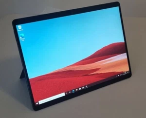 Microsoft Surface Pro X 13" Microsoft SQ 16 GB RAM 256GB SSD WiFi + 4G LTE - Picture 1 of 6