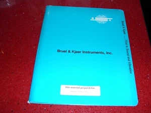FOLLETO Y CARPETA MICRÓFONO DE ESTUDIO BRUEL AND KJAER - Imagen 1 de 2