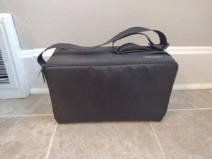 Case Logic 60 Cassette Carrying Case Shoulder Strap Travel Storage Double Sided - Picture 1 of 4
