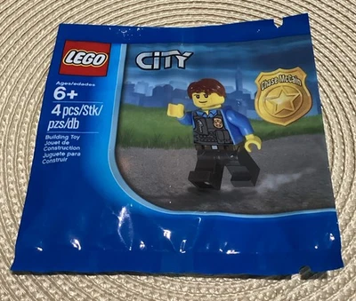 2012 LEGO 5000281 CITY CHASE MCCAIN NEW IN SEALED POLYBAG - Image 1 of 2