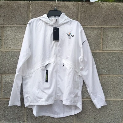 CHAQUETA DE RUNNING NIKE XXL blanca 2020 TOKYO OLYMPICS PARA MUJER NUEVA CON ETIQUETAS CN8505 PRECIO DE VENTA SUGERIDO POR EL FABRICANTE 115 USD Foto 1 de 4