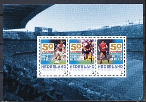 PERSOONLIJKE POSTZEGELS - 50 JAAR VOETBAL INTERNATIONAL v. BATEN/HANEGEM/v.d. KU - Imagen 1 de 1