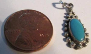 Vintage Sterling Charm / Anhänger hellblauer Stein 1,4 g #B27 - Bild 1 von 2