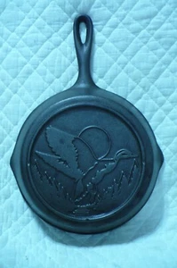 Nueva sartén Mallard Lodge de hierro fundido serie vida silvestre de 3 muescas de 1990 - Imagen 1 de 6