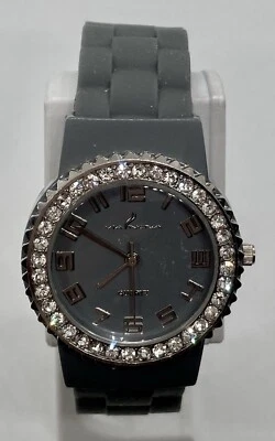 "Nuevo RELOJ VIA NOVA para damas batería fresca gris con bisagras puño helado se adapta a muñecas de 6-1/2""" Foto 1 de 4