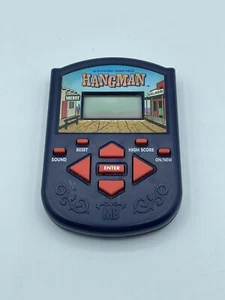 Milton Bradley MB Hangman Electronic 2002 gioco portatile testato e funzionante - Foto 1 di 2