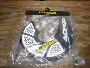 **NUEVO** (M17) Cubierta de disco frontal ventilada de freno Acerbis X plástico 2449490001 - Imagen 1 de 3