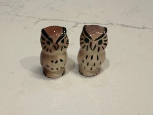 2 kleine Eule Keramik Miniatur Figuren - süß - 1-1/2" groß - Bild 1 von 3