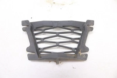 Can-Am Commander 1000 XT 16 Fascia Grill Middle Upper 705004336 52158 Foto 1 de 2