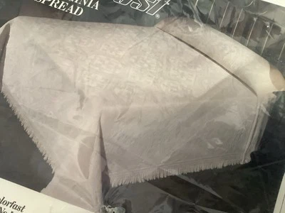 FIELDCREST KING SIZE (118x118in) “olde Virginia”BEDSPREAD IN ORIGINAL Packaging  - Image 1 of 4