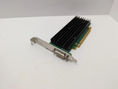 Nvidia~Graphics Card (P538 Dell 0TW212 256MB PCI-E) Video Card - Image 1 of 2