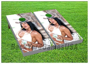VINYL WRAPS CORNHOLE BEANBAG Spiel Cowgirl Frau im Bikini Brett ABZIEHBILDER Set 888  - Bild 1 von 1