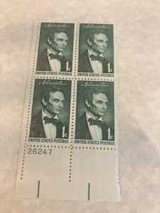 A.Lincoln 1 Cent Stamps. 4 Unused Estate Find. - Picture 1 of 2