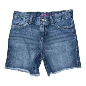 The Children's Place Girls Denim Midi Shorts Azalea Wash Frayed Size 8 NWT - Picture 1 of 6
