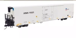 Mainline 4138 72' frigorifero moderno boxcar Union Pacific ARMN111014 bianco nuovo con scatola - Foto 1 di 2