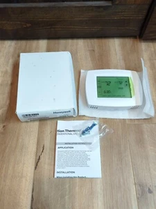New Honeywell TB3026B-SP1 BACnet FF Thermostat - Bild 1 von 3