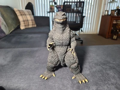 X-Plus 30cm Series Godzilla 1999 (2000) Vinyl Figure - Image 1 of 4