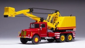 IXOMODELS, TATRA 111 D030 Un camion 6x4 diritto con pala 1958 rosso e giallo,... - Foto 1 di 1