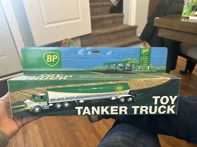BP Toy Tanker Truck 1993 Gas Station Promotion by British Petroleum New in Box - Image 1 of 4