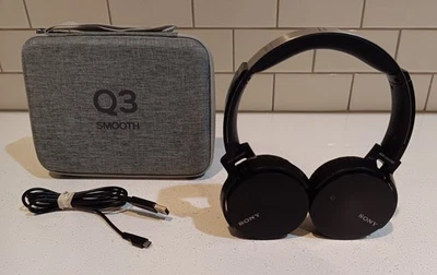 Sony MDR-XB650BT Wireless Stereo Headphones Bluetooth Xtra Bass + Charger & Case - Image 1 of 4